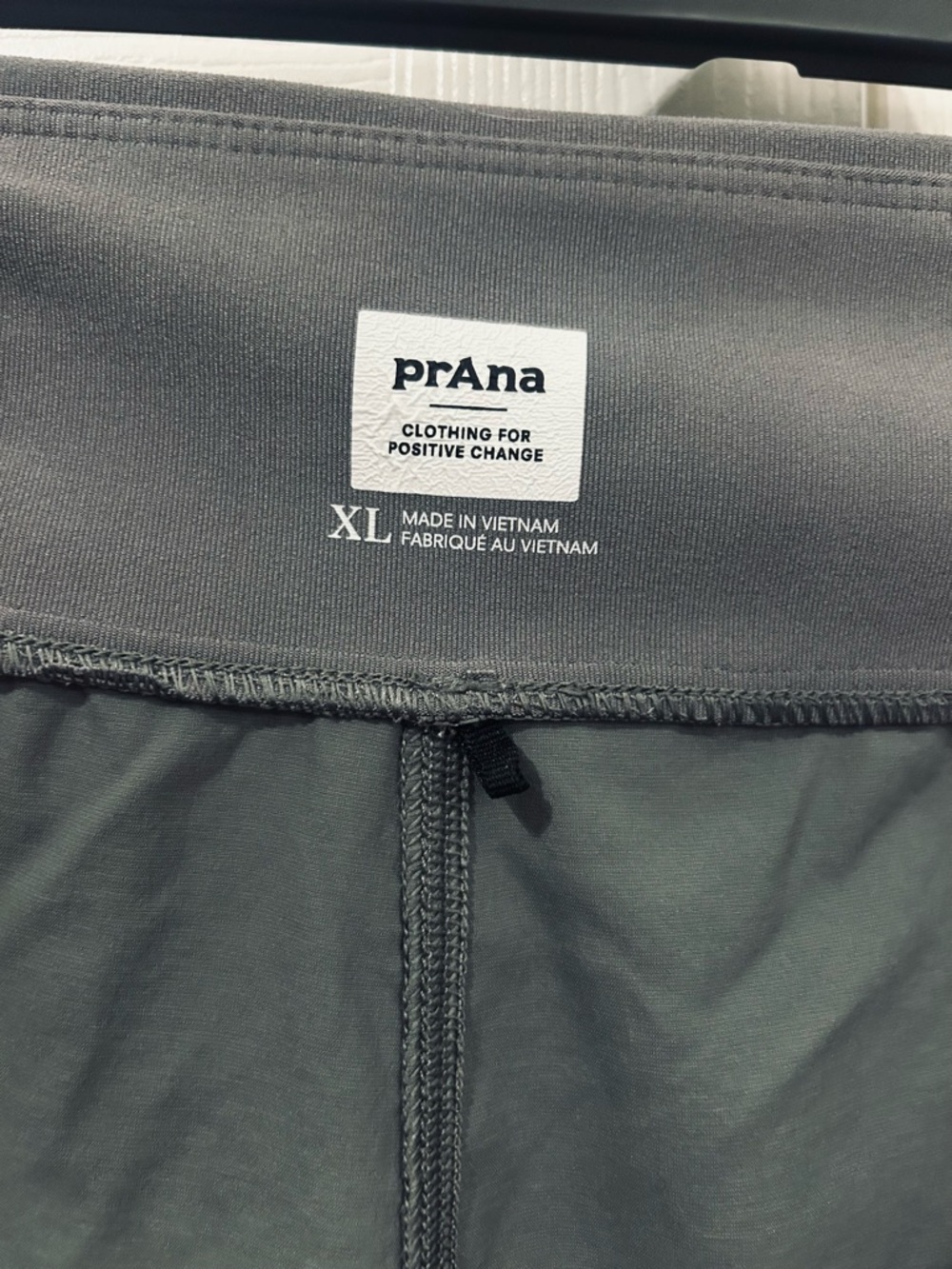 Prana XL shorts in Slate Gray/gravel